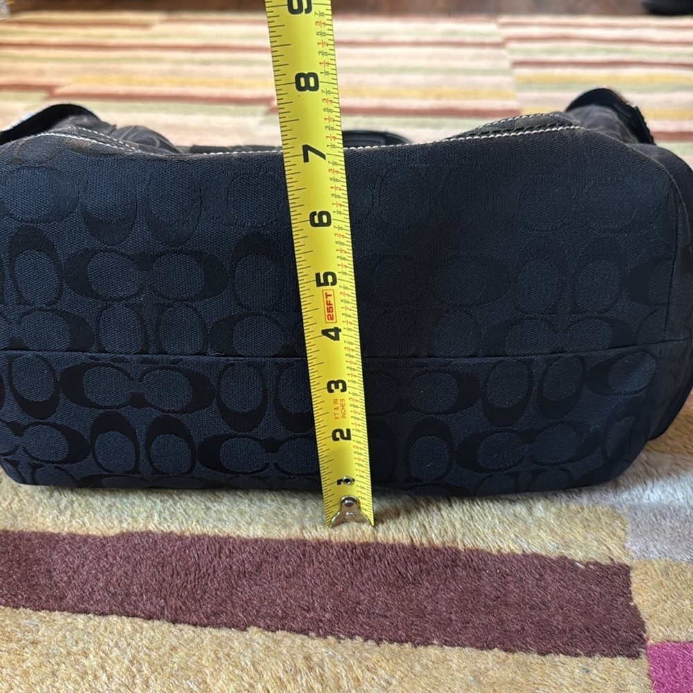 👜 Y2K Vintage Coach Signature C Black Jacquard Tote Bag - Picture 7 of 16